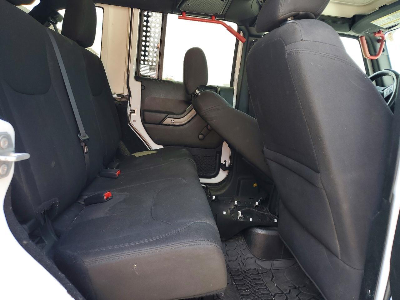2018 Jeep Wrangler Unlimited Sport - zdjęcie 10