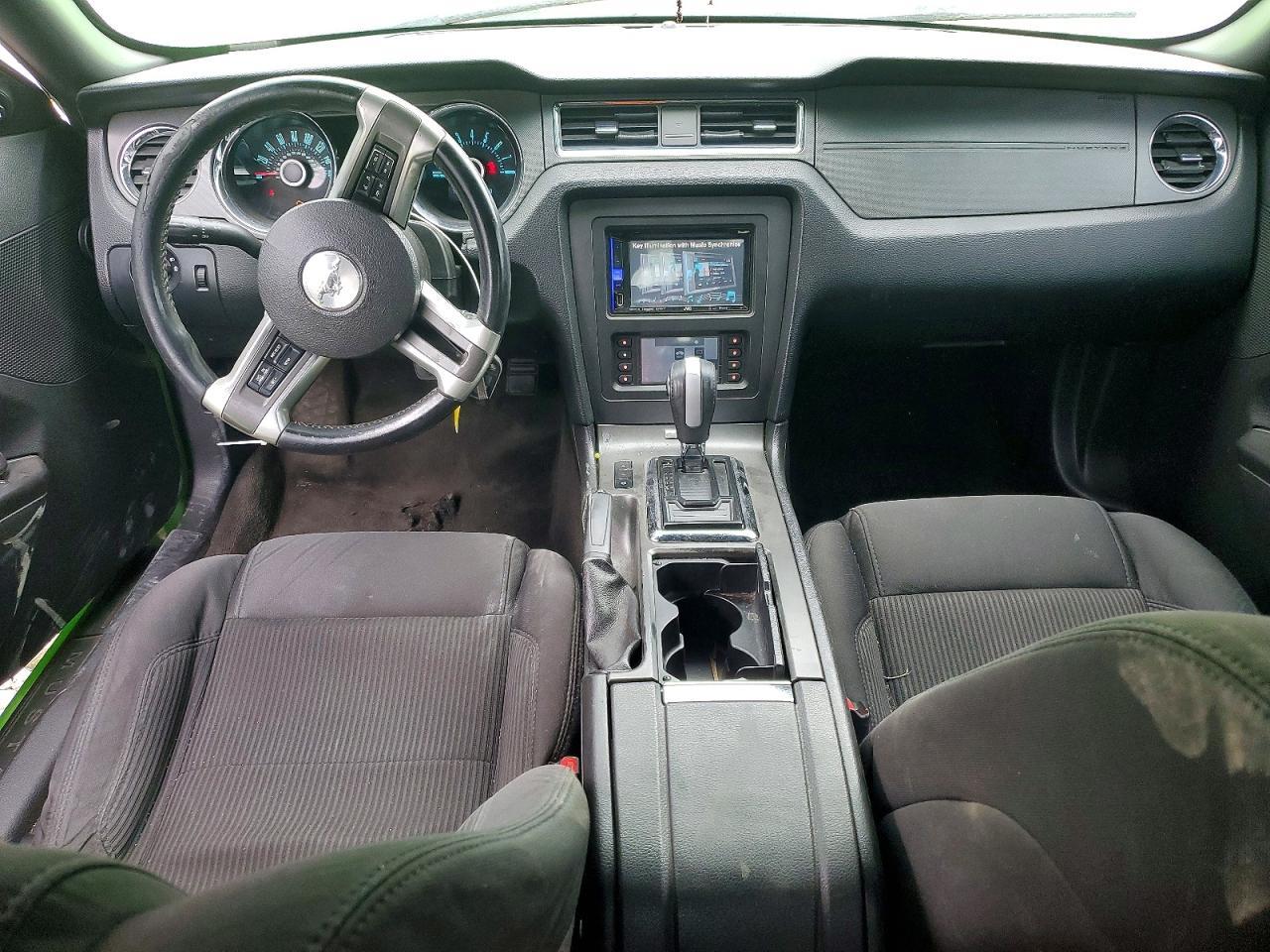 2013 Ford Mustang - zdjęcie 8