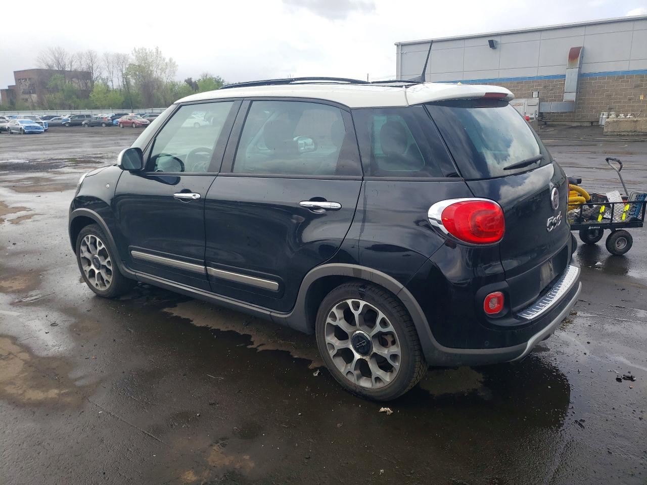 2017 Fiat 500L Trekking - zdjęcie 2