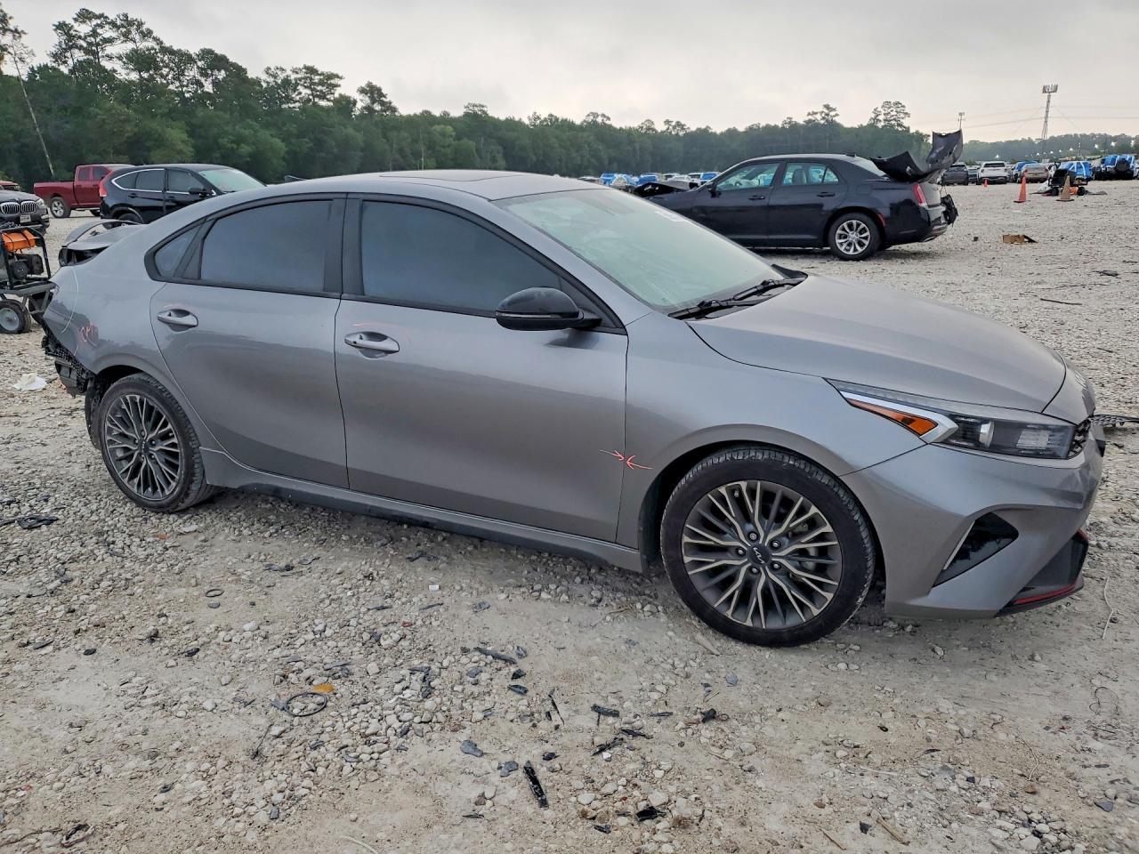 2023 Kia Forte Gt Line - zdjęcie 4