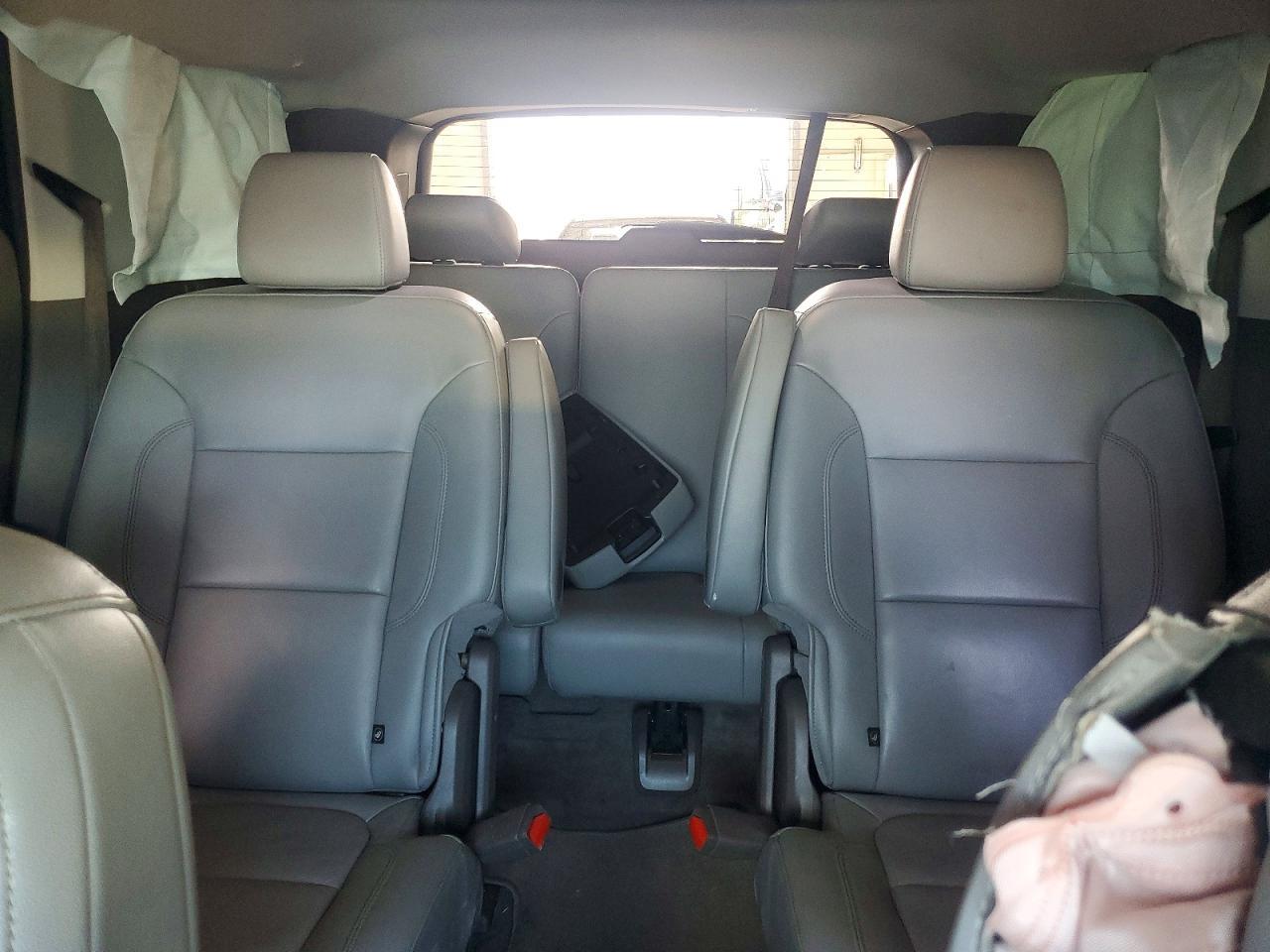 2020 Chevrolet Traverse Lt - zdjęcie 10