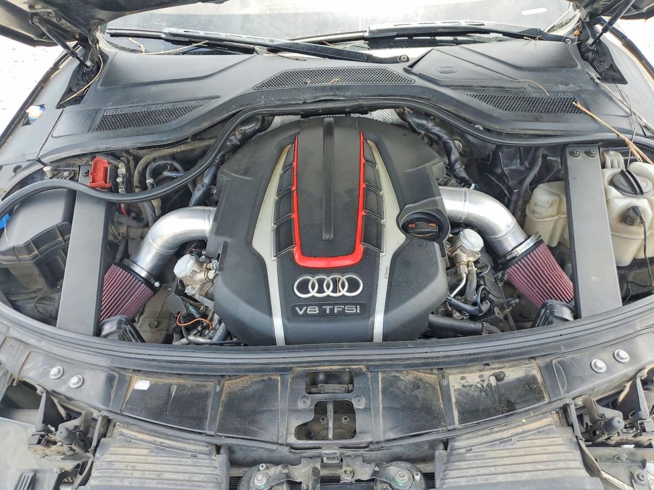 2013 Audi S8 Quattro - zdjęcie 11