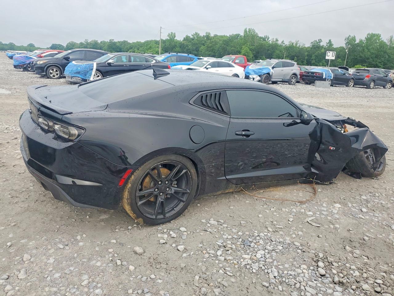 2021 Chevrolet Camaro Ls - zdjęcie 3