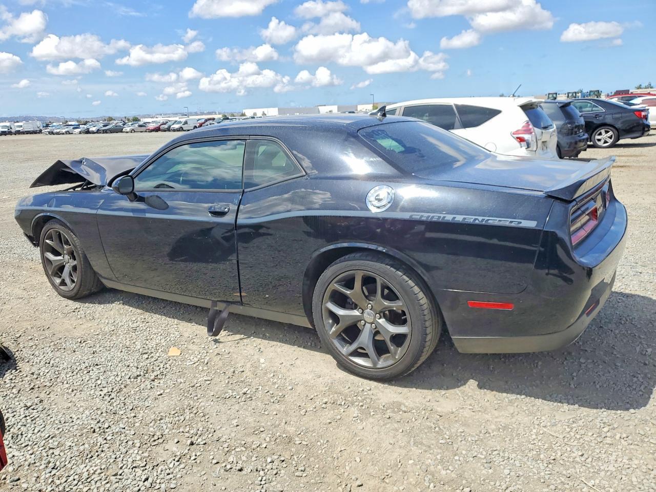 2015 Dodge Challenger Sxt Plus - zdjęcie 2