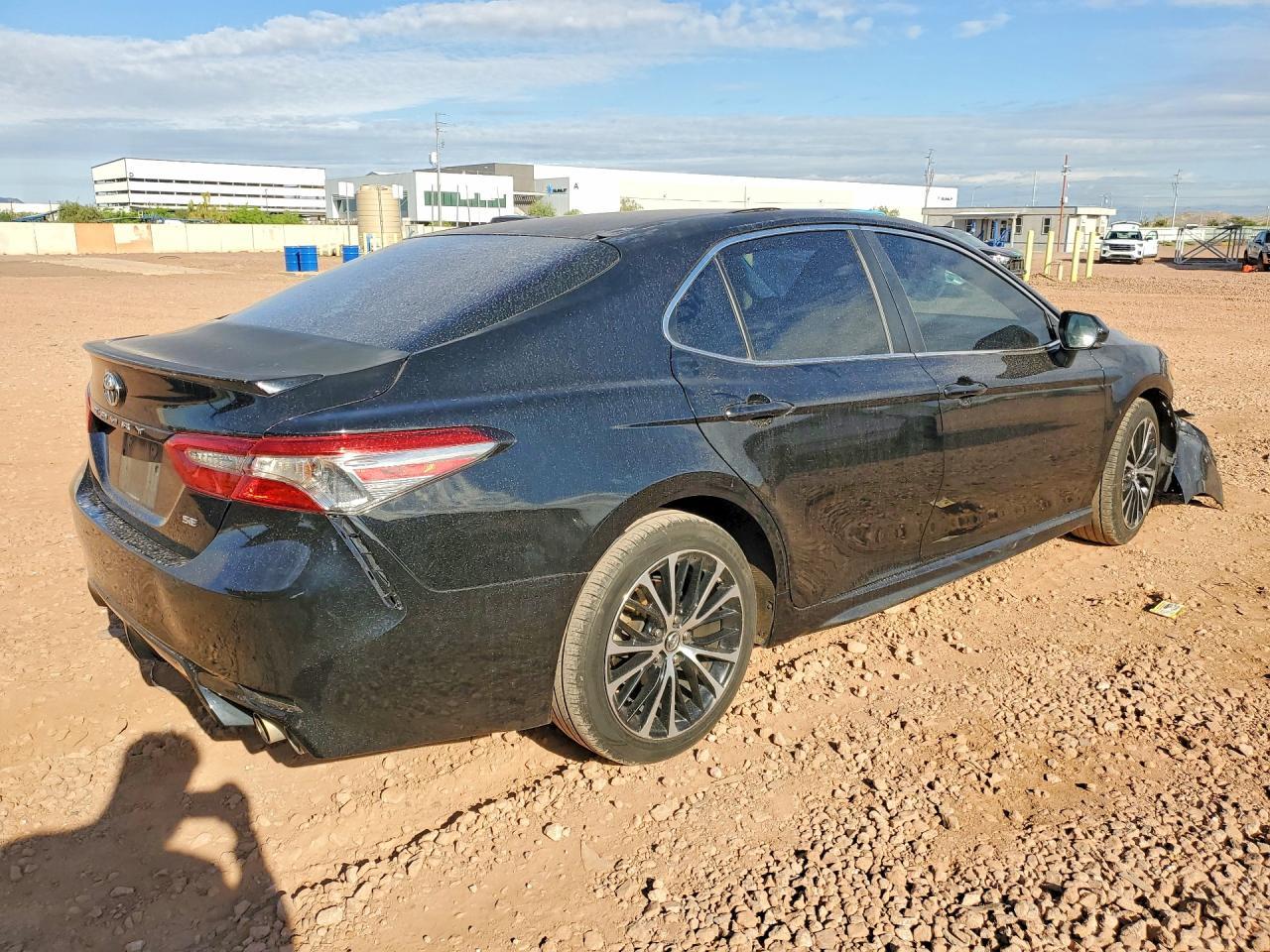 2018 Toyota Camry Se - zdjęcie 3
