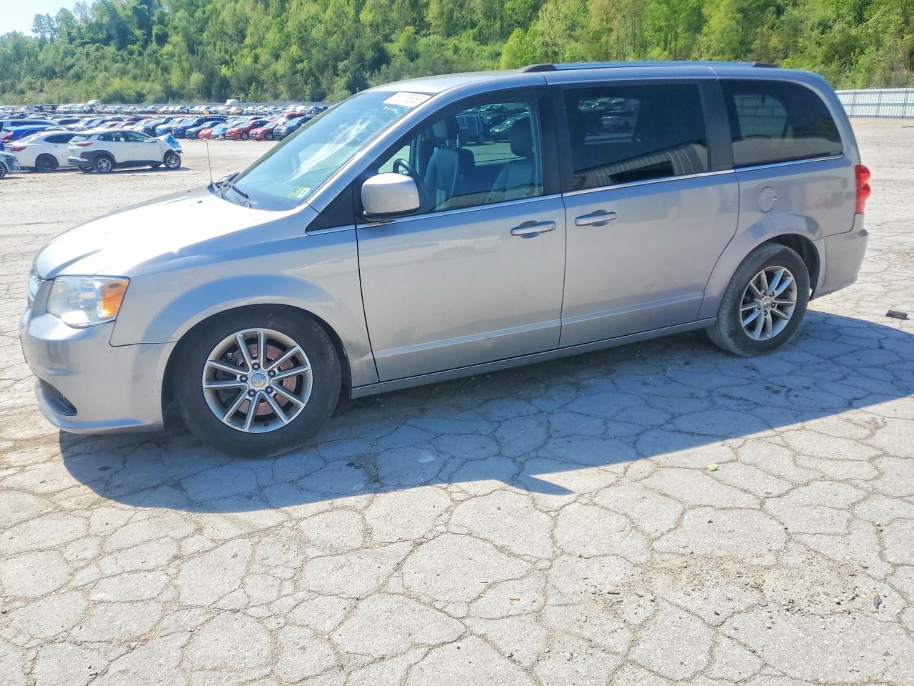 2018 Dodge Grand Caravan Sxt - zdjęcie główne