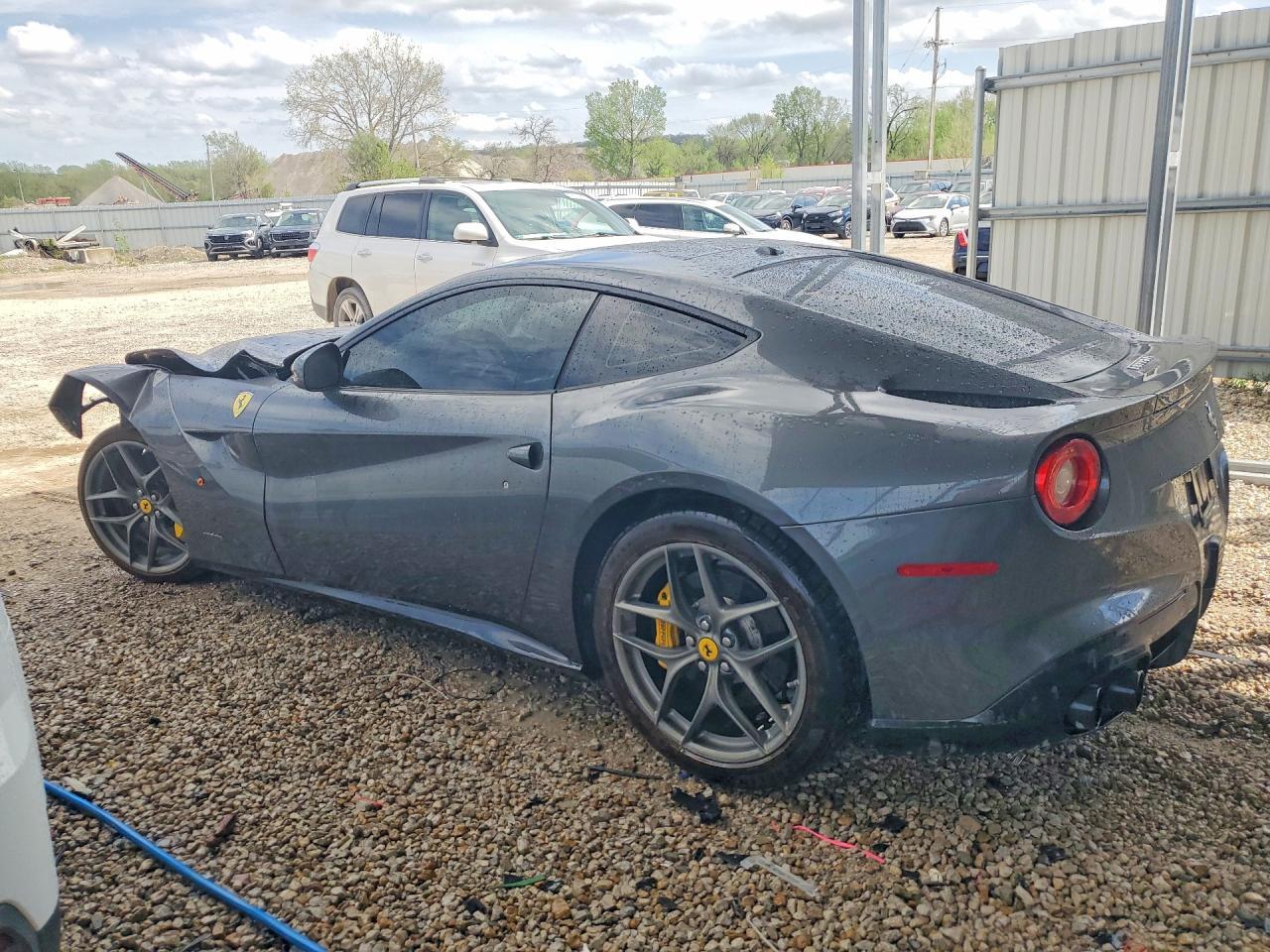 2016 Ferrari F12 Berlinetta - zdjęcie 2