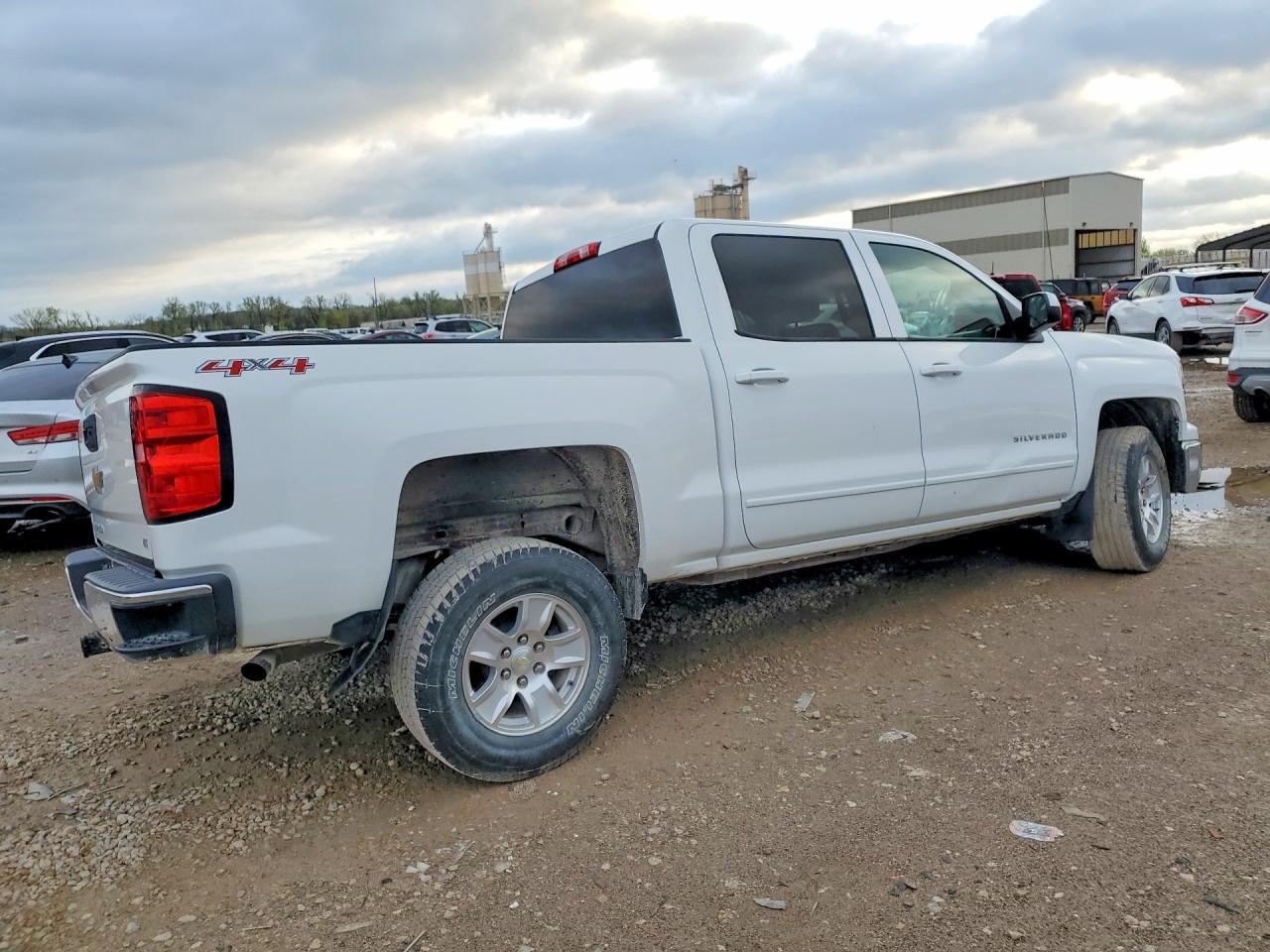 2015 Chevrolet Silverado K1500 Lt - zdjęcie 3