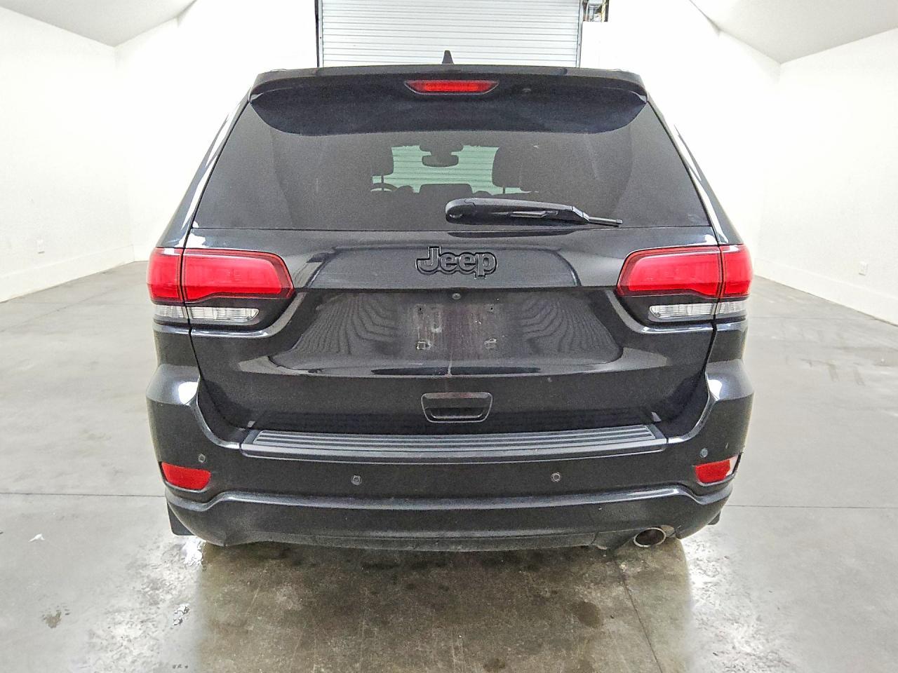 2019 Jeep Grand Cherokee Laredo - zdjęcie 6