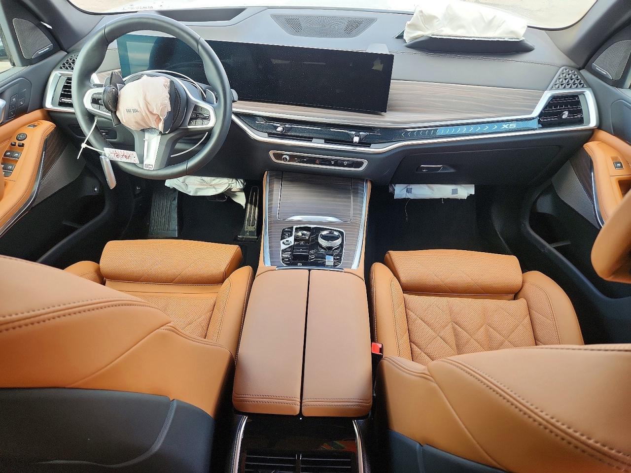 2026 BMW X5 xDrive50E - zdjęcie 8