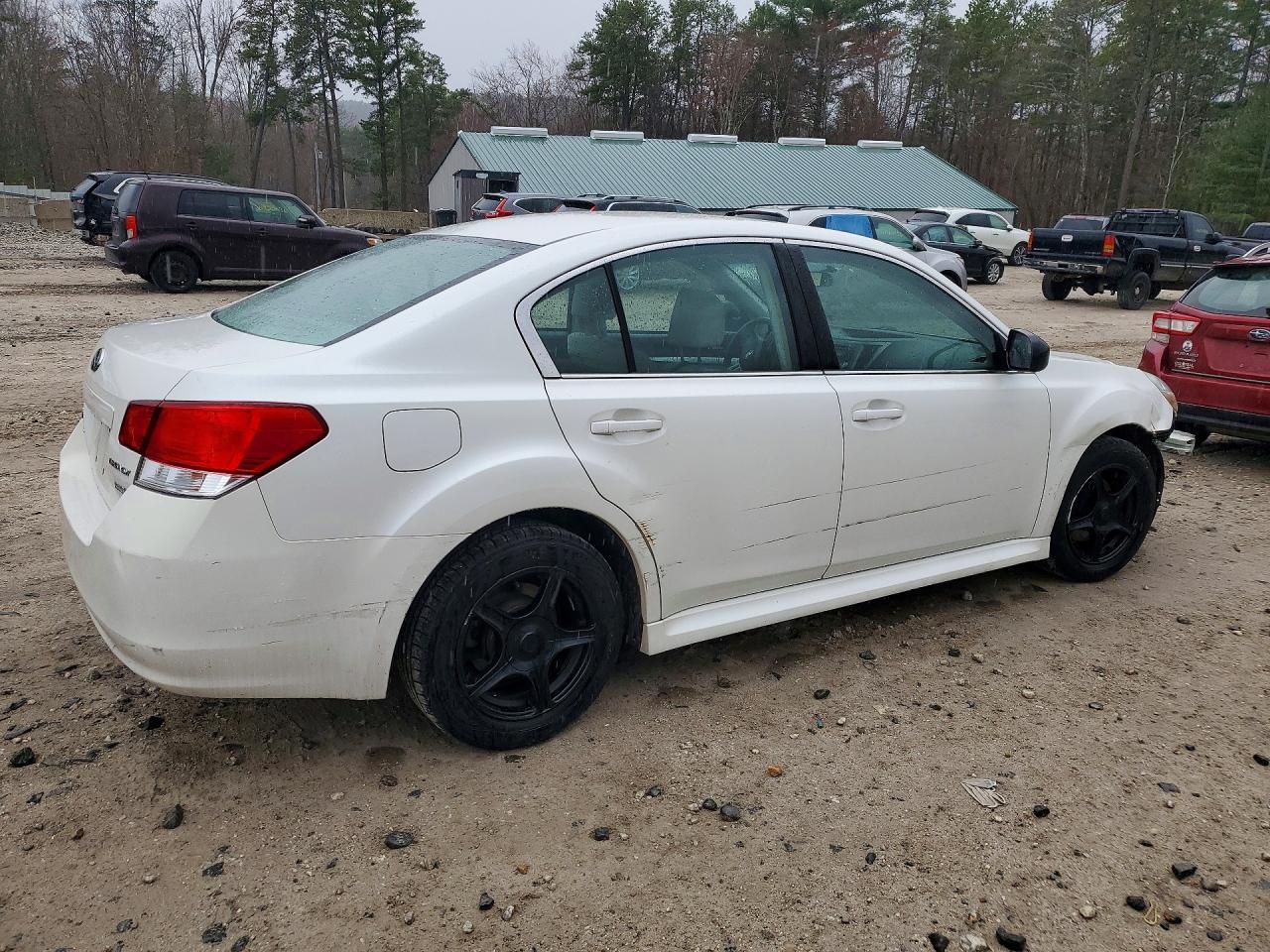 2013 Subaru Legacy 2.5I - zdjęcie 3