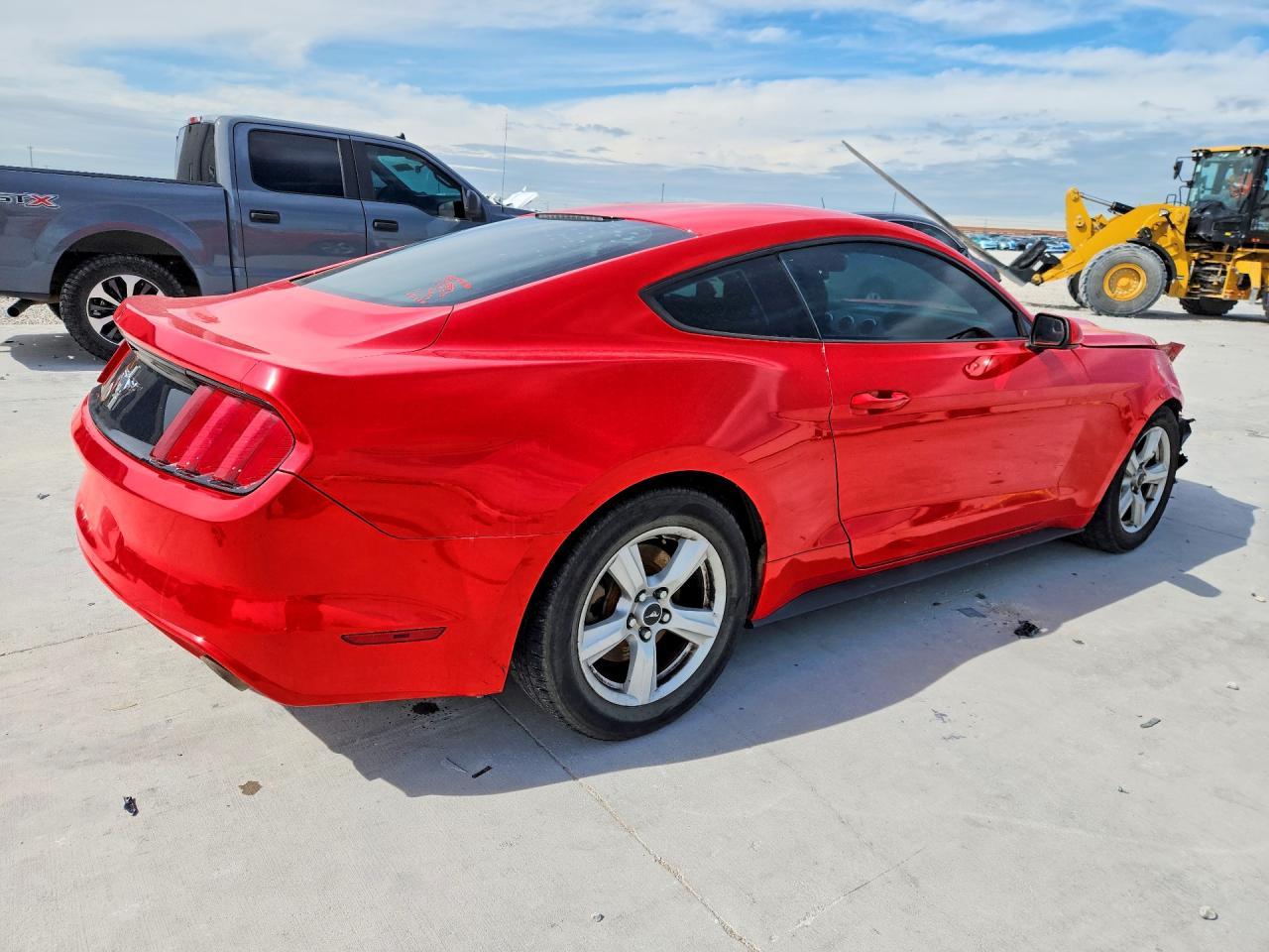 2016 Ford Mustang - zdjęcie 3