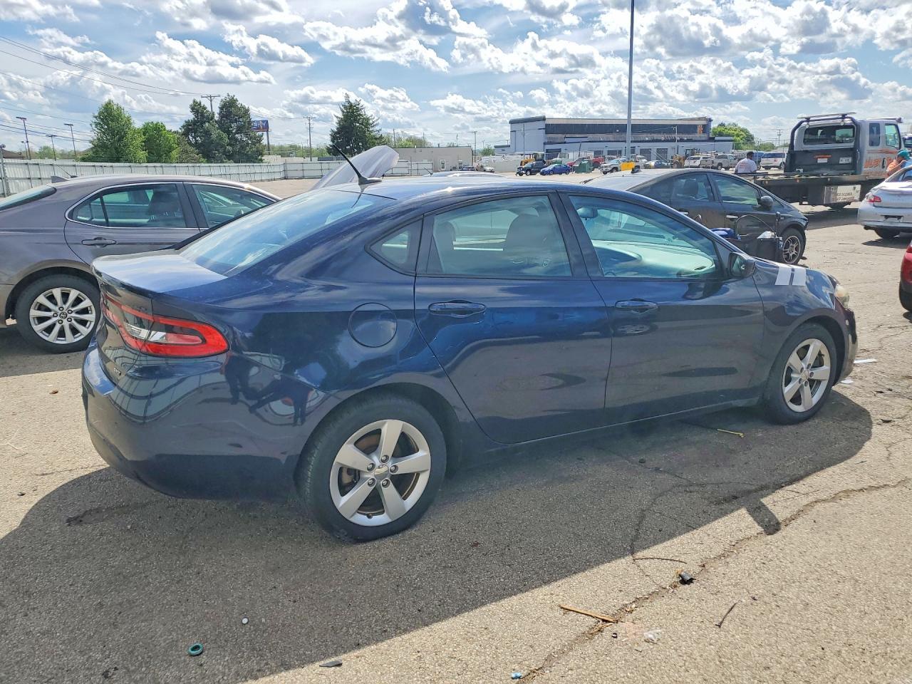 2015 Dodge Dart Sxt - zdjęcie 3