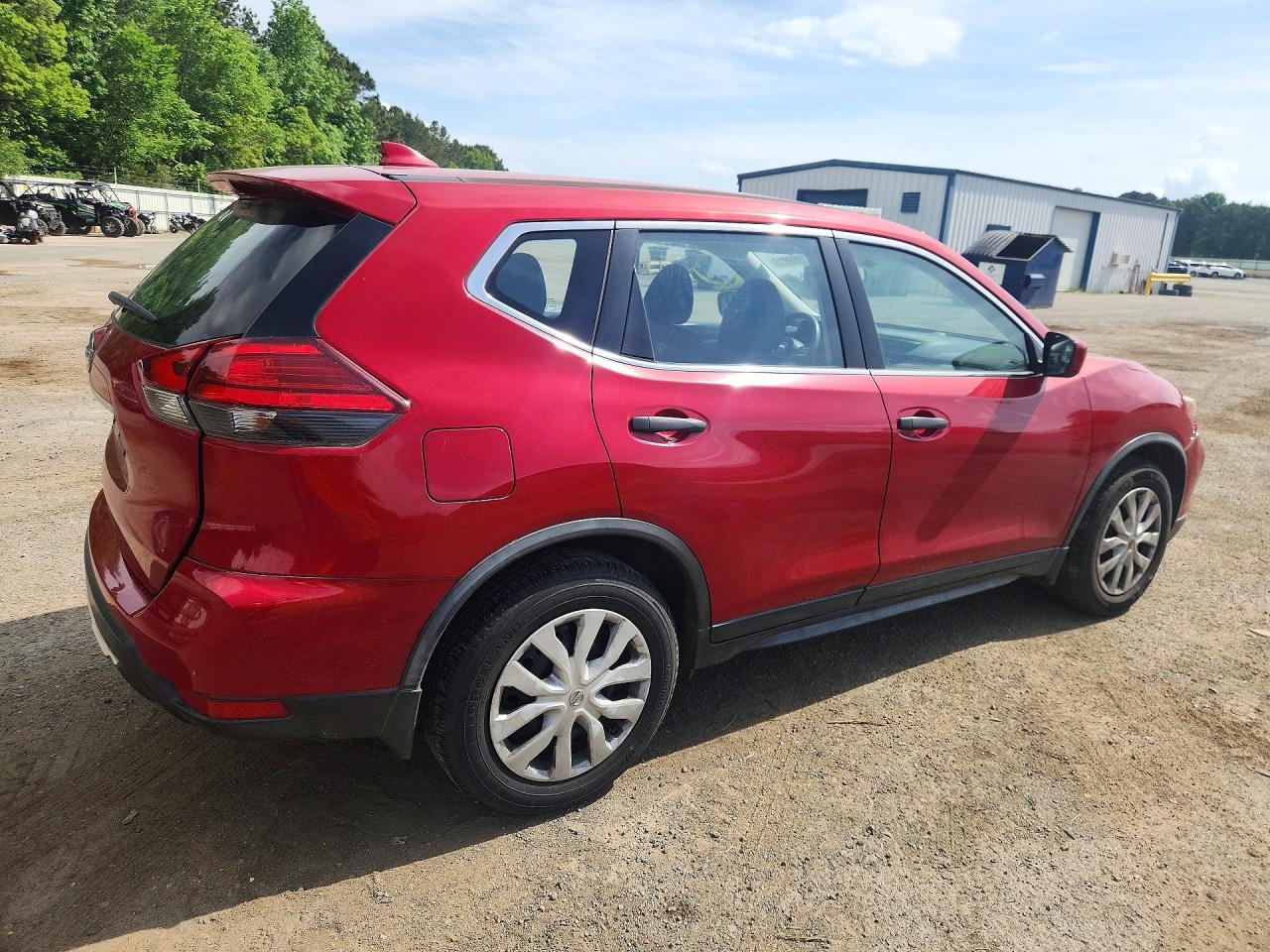 2017 Nissan Rogue S - zdjęcie 3