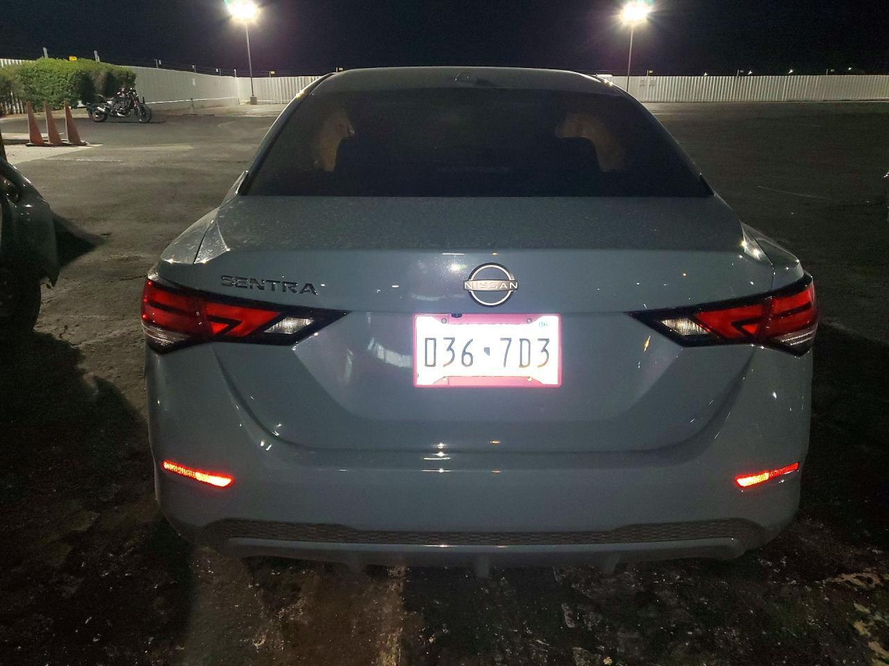 2025 Nissan Sentra Sv - zdjęcie 6