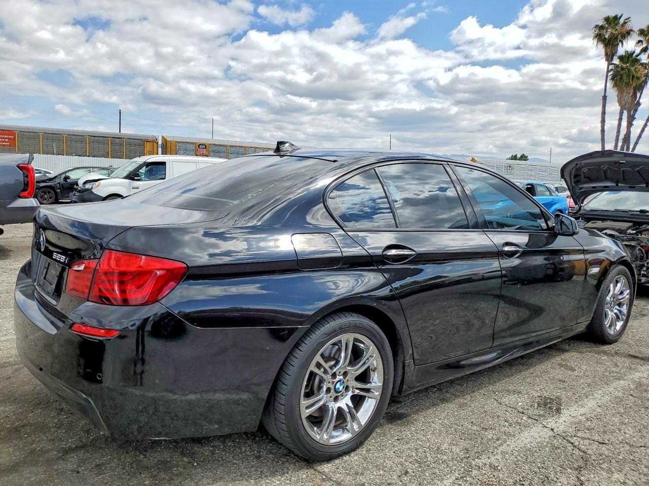 2013 BMW 528 I - zdjęcie 3
