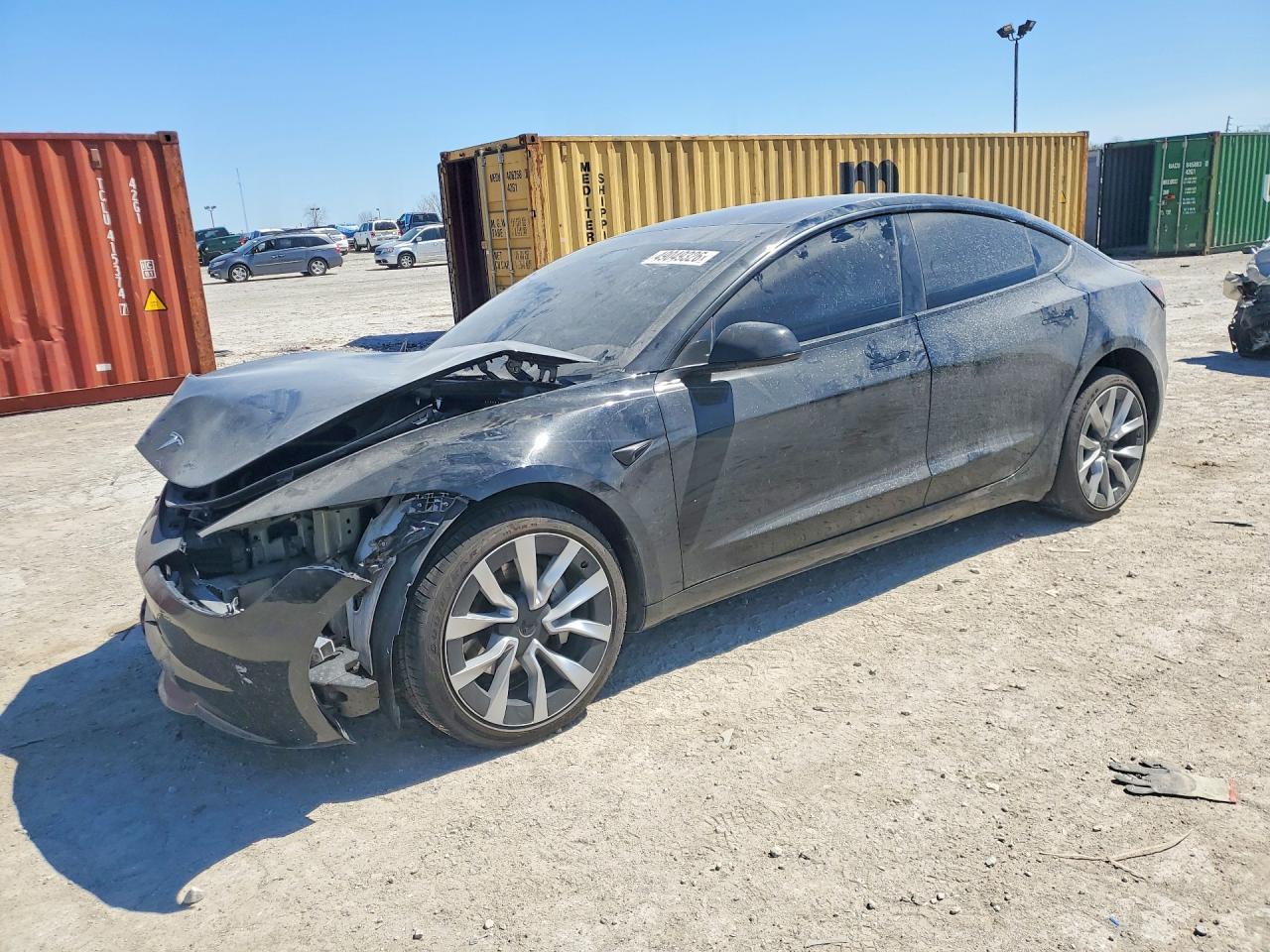 2025 Tesla Model 3 - zdjęcie główne