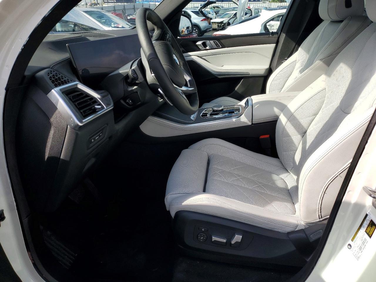 2025 BMW X5 Sdrive 40I - zdjęcie 7