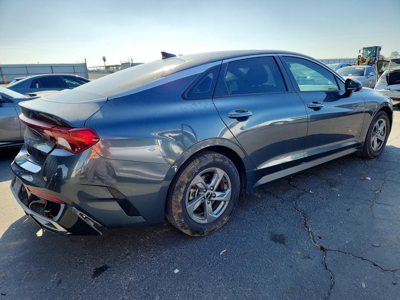 2022 Kia K5 Lxs - zdjęcie 3