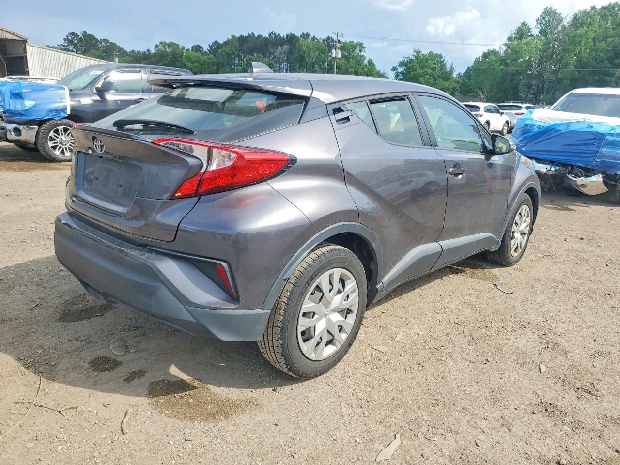2021 Toyota C-Hr Le - zdjęcie 3