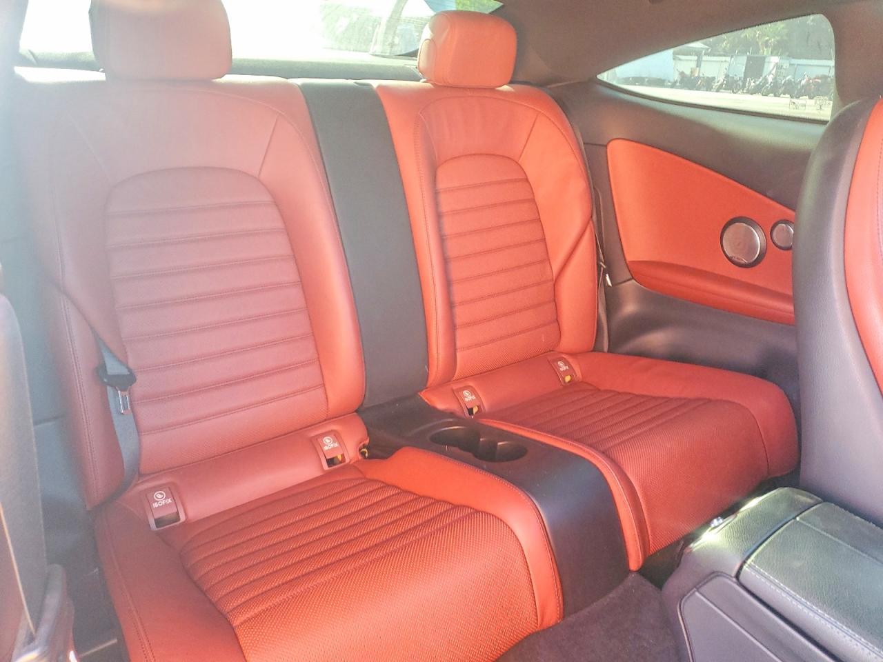 2019 Mercedes-Benz C 300 - zdjęcie 10
