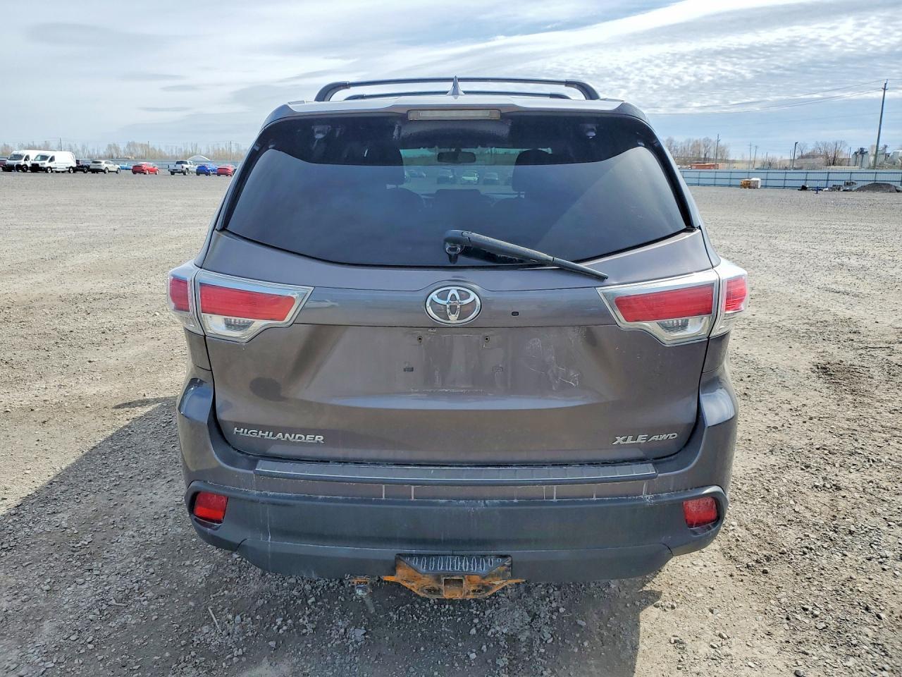 2015 Toyota Highlander Xle - zdjęcie 6