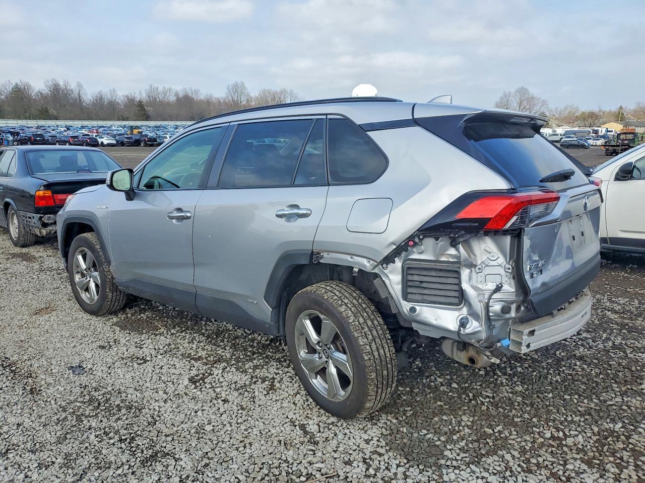 2020 Toyota Rav4 Hybrid Limited - zdjęcie 2
