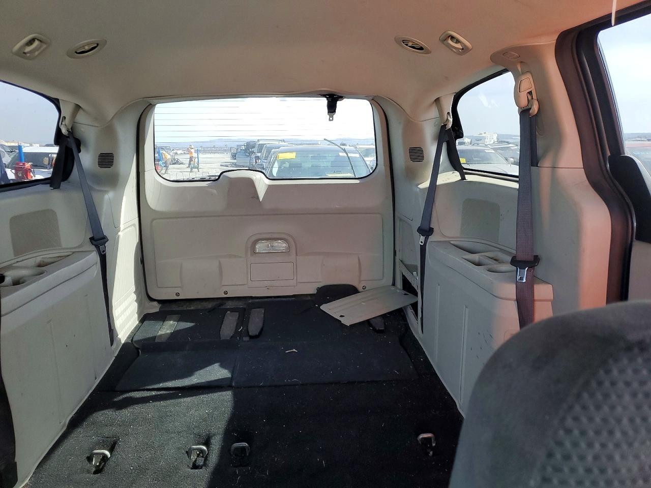 2017 Dodge Grand Caravan Se - zdjęcie 10