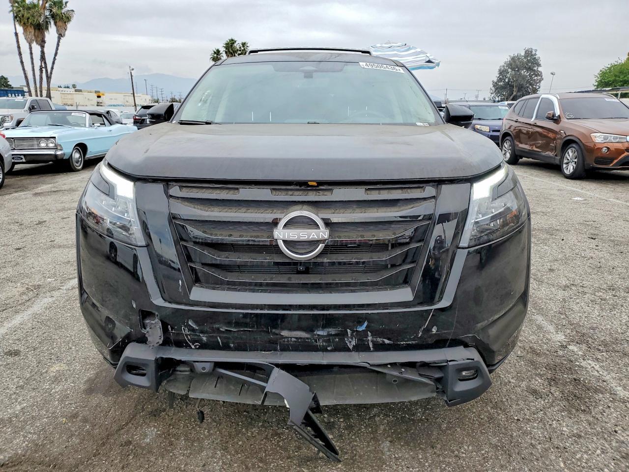 2025 Nissan Pathfinder Sl - zdjęcie 5