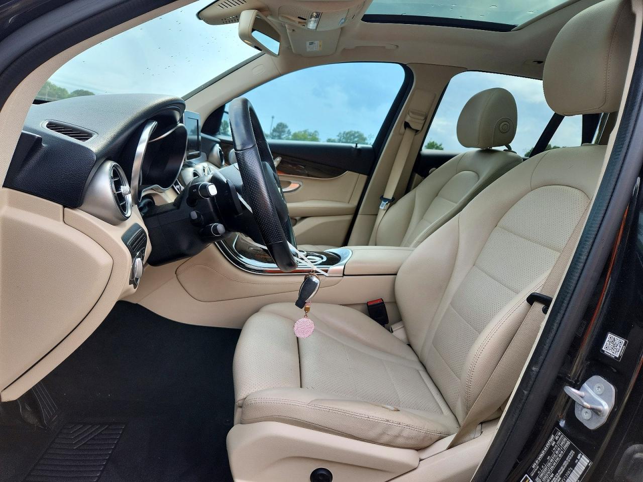 2019 Mercedes-Benz Glc 300 - zdjęcie 7