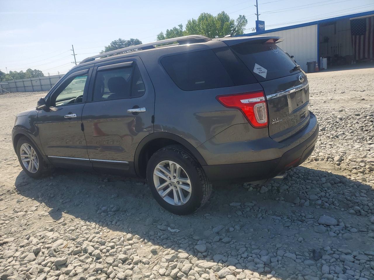 2015 Ford Explorer Xlt - zdjęcie 2