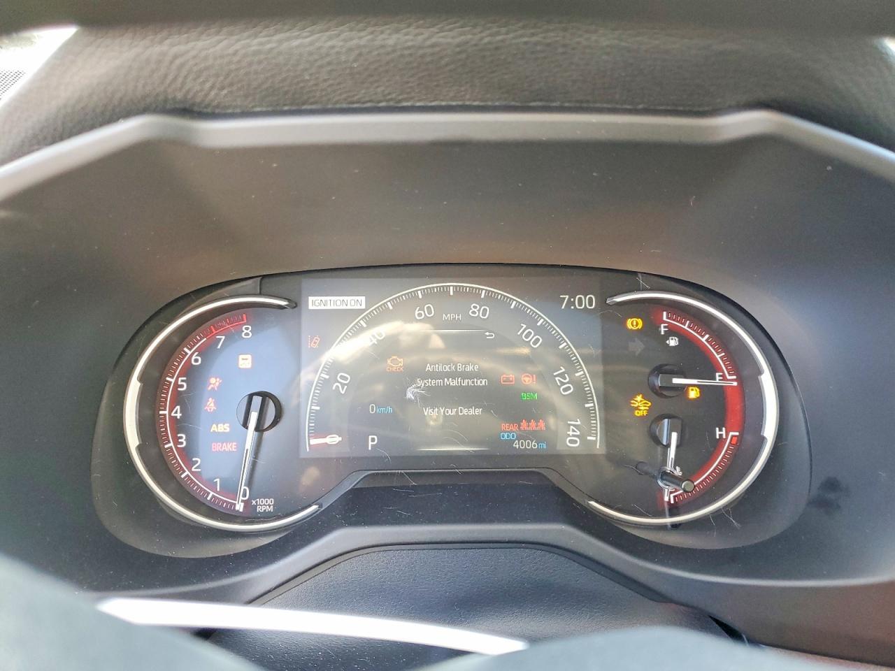 2025 Toyota Rav4 Xle - zdjęcie 9