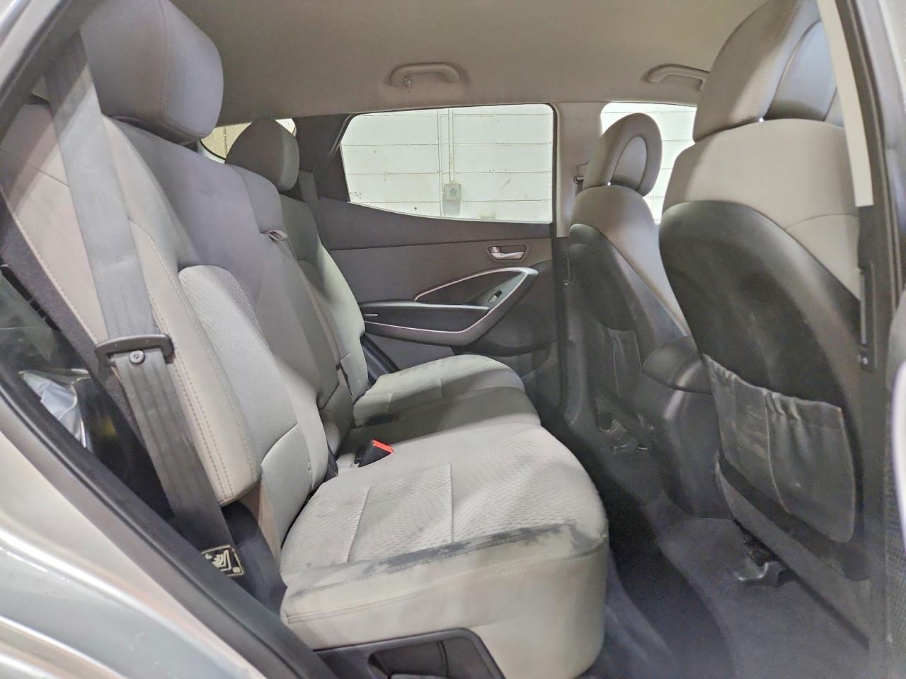 2015 Hyundai Santa Fe Sport 2.4L - zdjęcie 11