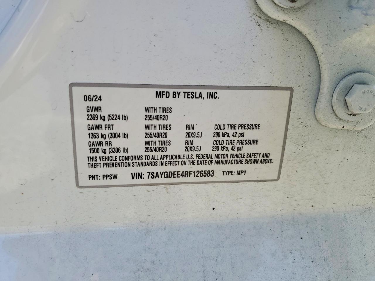 2024 Tesla Model Y - zdjęcie 14