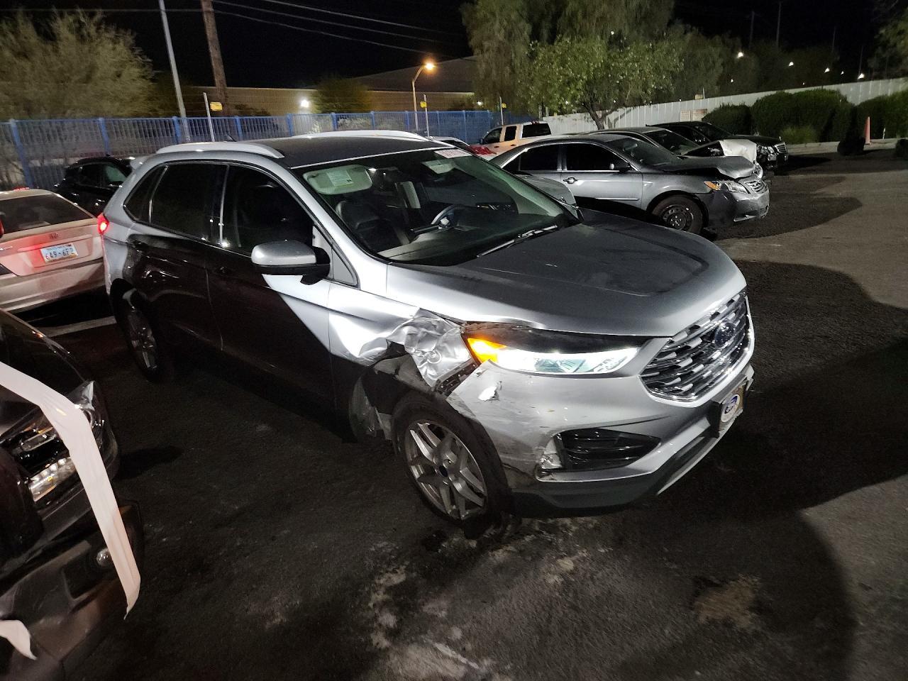 2022 Ford Edge Sel - zdjęcie 4
