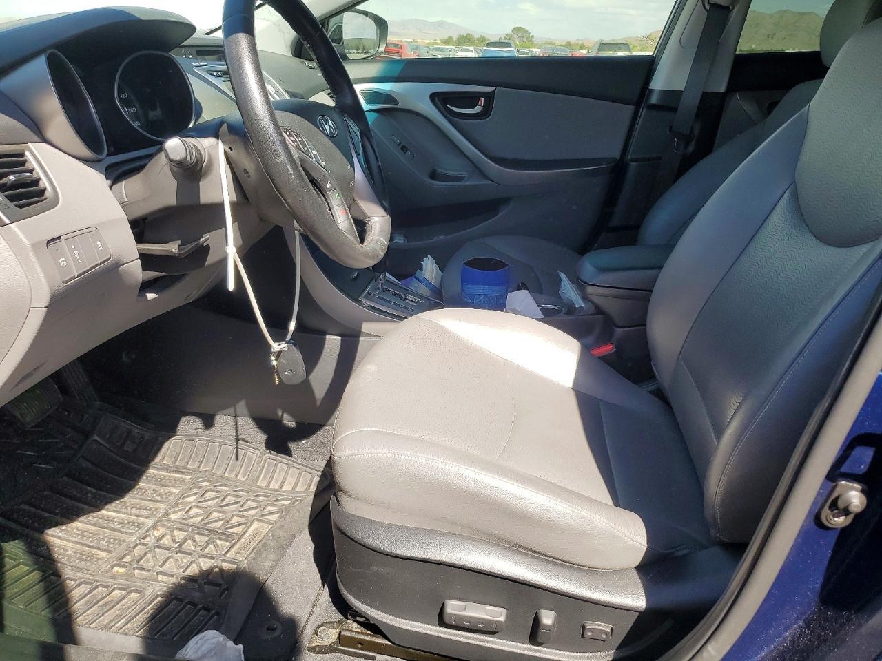 2013 Hyundai Elantra Limited - zdjęcie 7