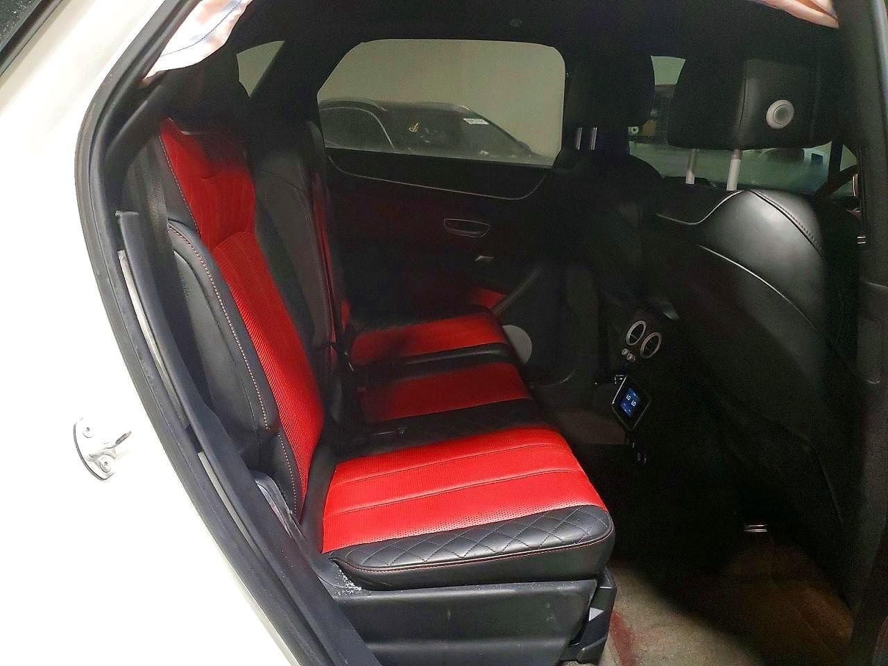 2018 Bentley Bentayga - zdjęcie 10