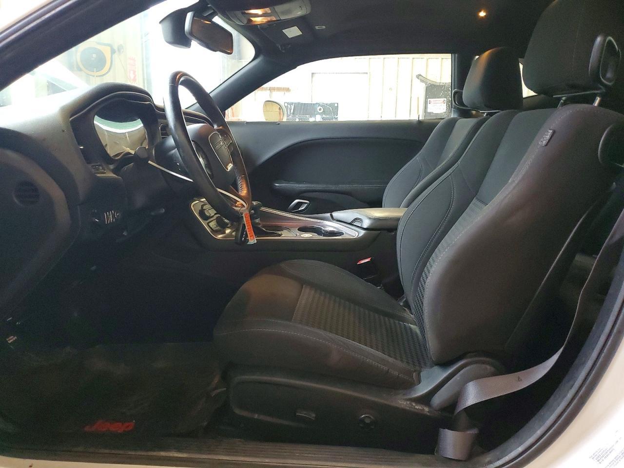 2017 Dodge Challenger Sxt - zdjęcie 7