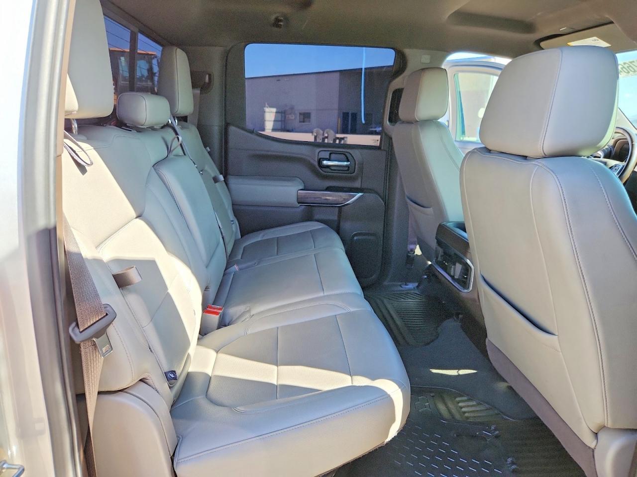 2022 Chevrolet Silverado Ltd C1500 Ltz - zdjęcie 10