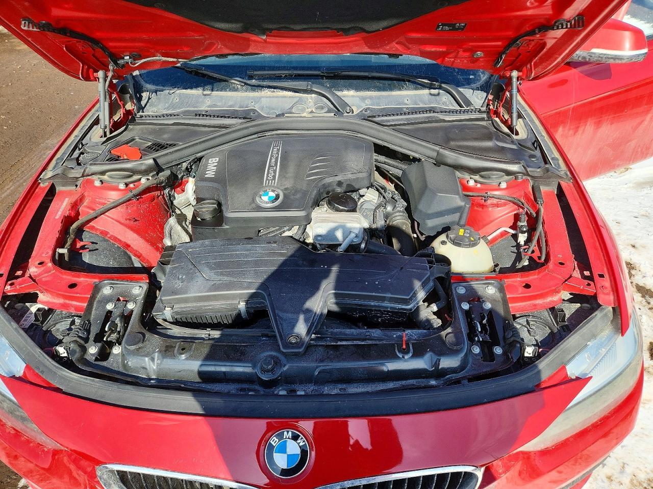 2016 BMW 320 Xi - zdjęcie 11
