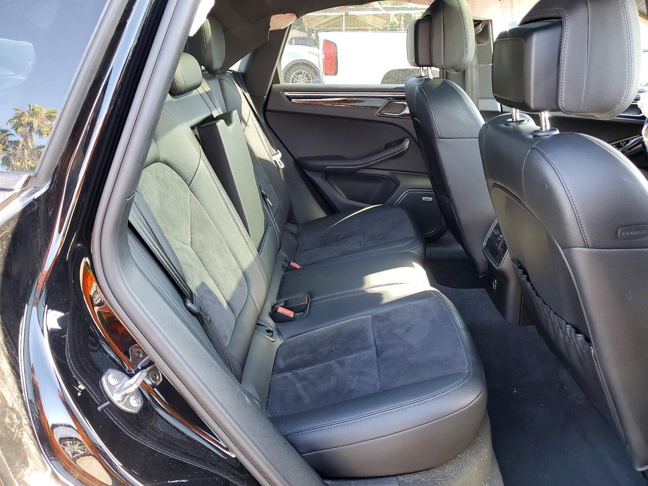 2021 Porsche Macan - zdjęcie 11