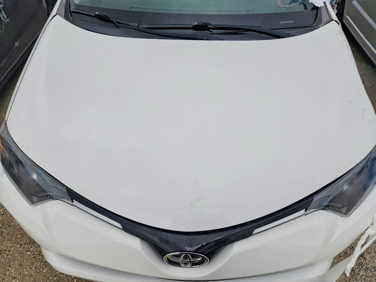 2016 Toyota Rav4 Le - zdjęcie 12