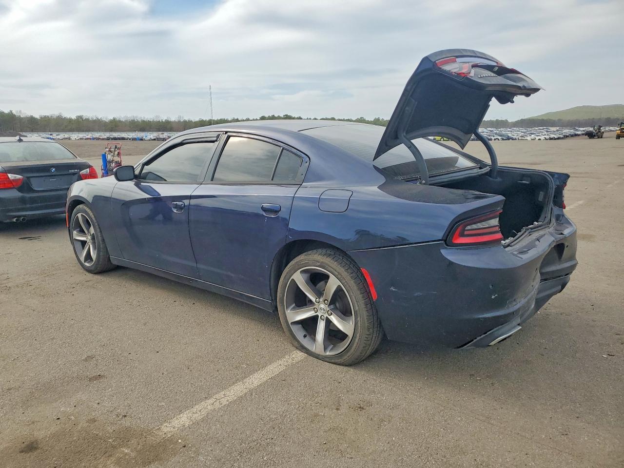 2016 Dodge Charger Se - zdjęcie 2