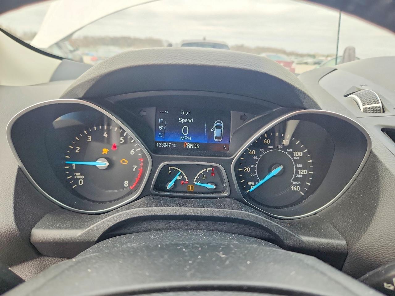 2017 Ford Escape Titanium - zdjęcie 9