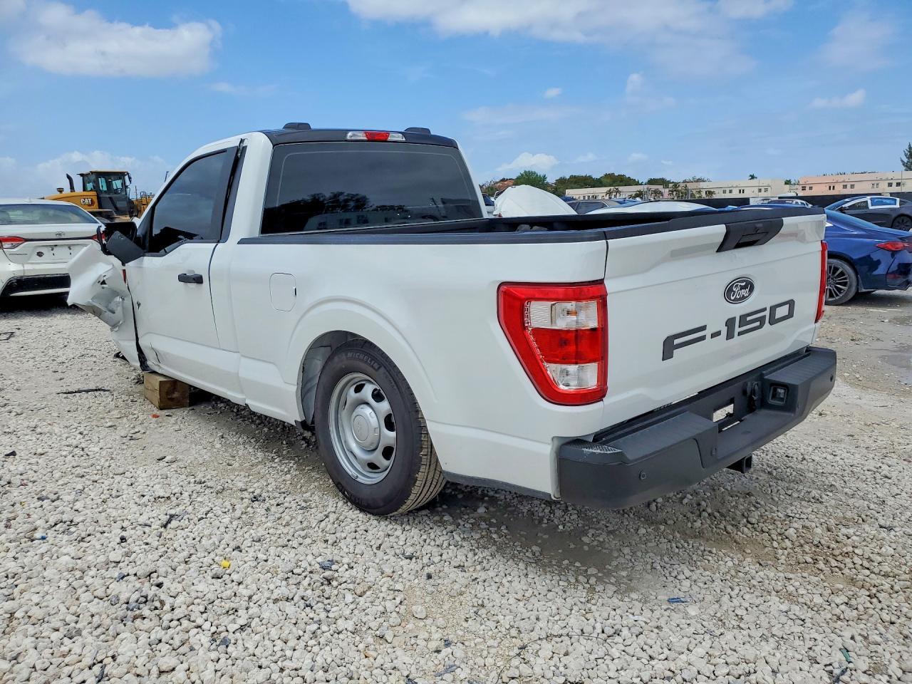 2025 Ford F150 Xl - zdjęcie 2