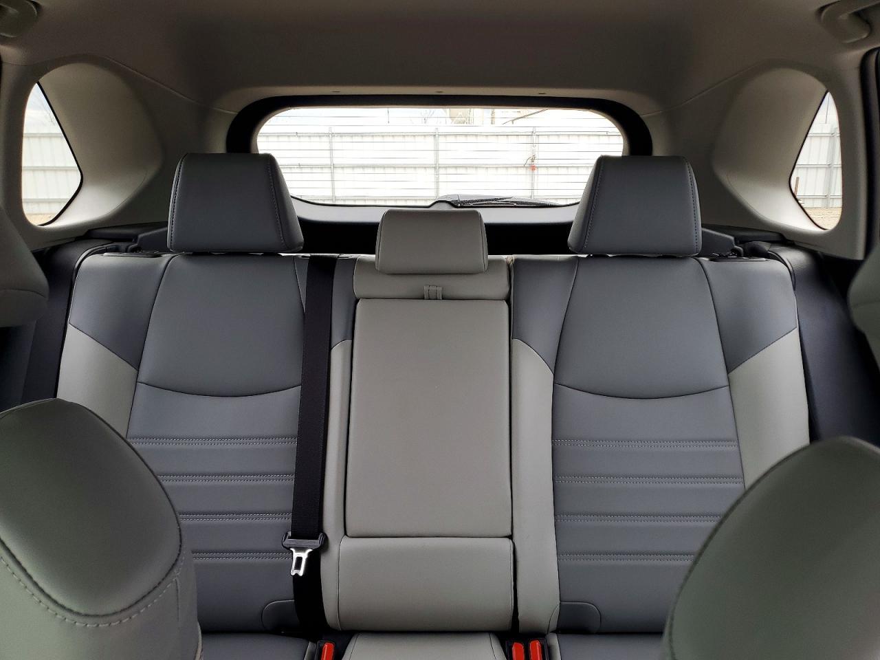 2023 Toyota Rav4 Xle Premium - zdjęcie 10