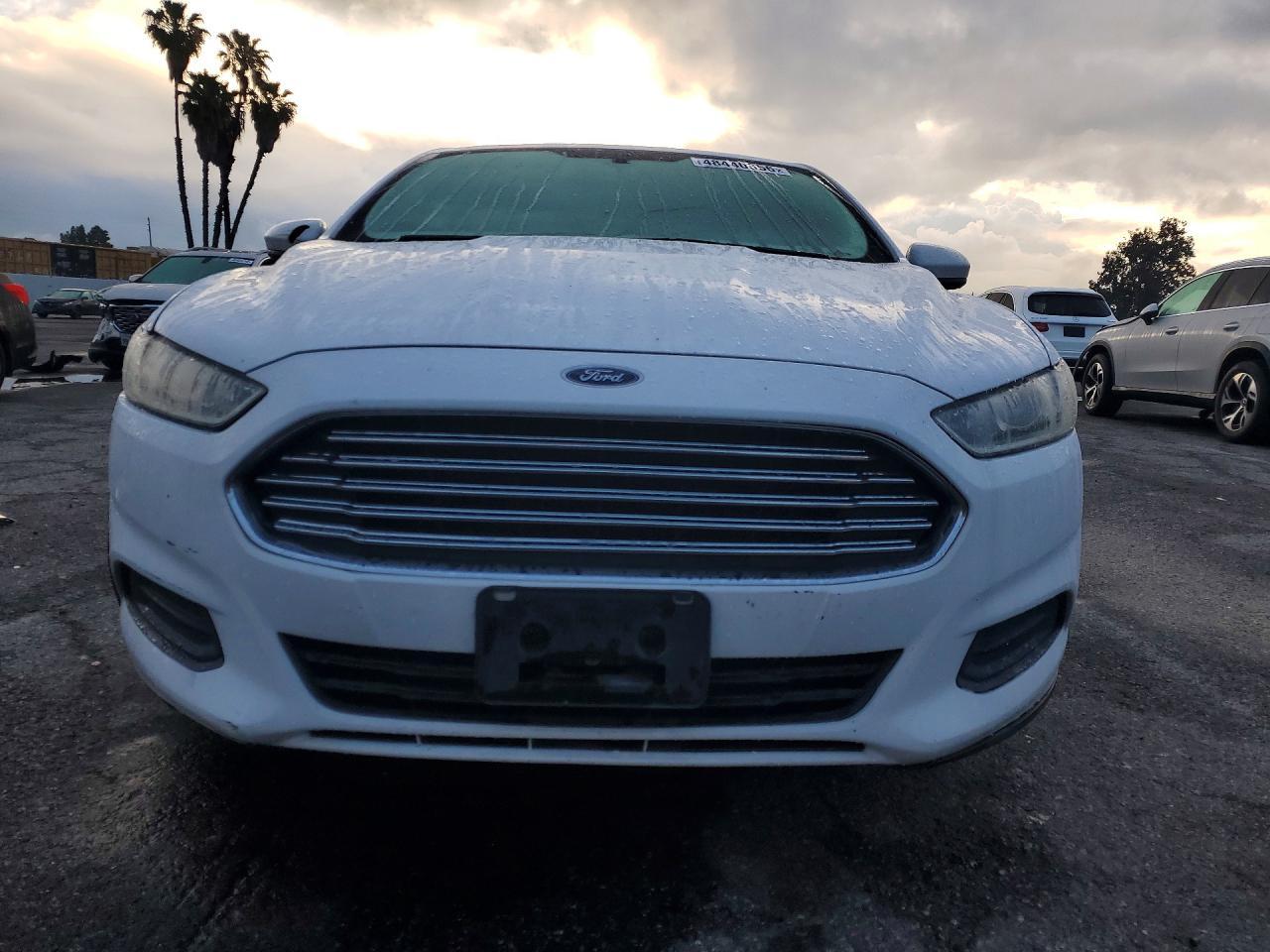 2015 Ford Fusion S Hybrid - zdjęcie 5