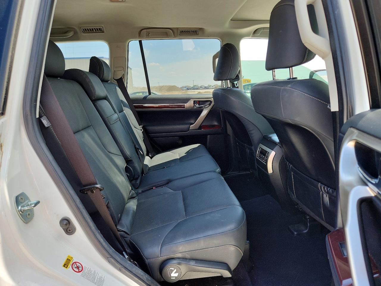 2019 Lexus Gx - zdjęcie 11