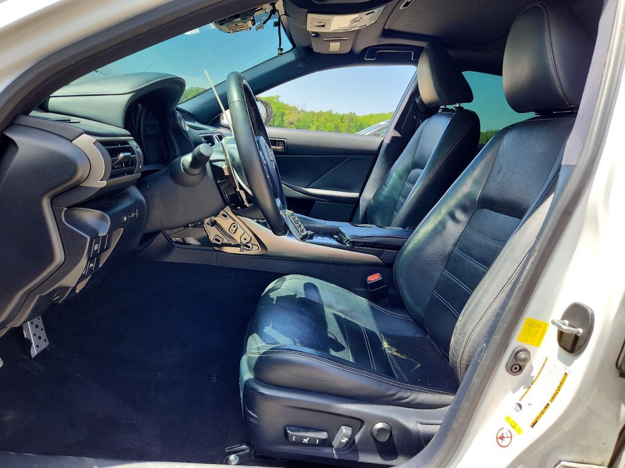 2019 Lexus Is 300 - zdjęcie 7