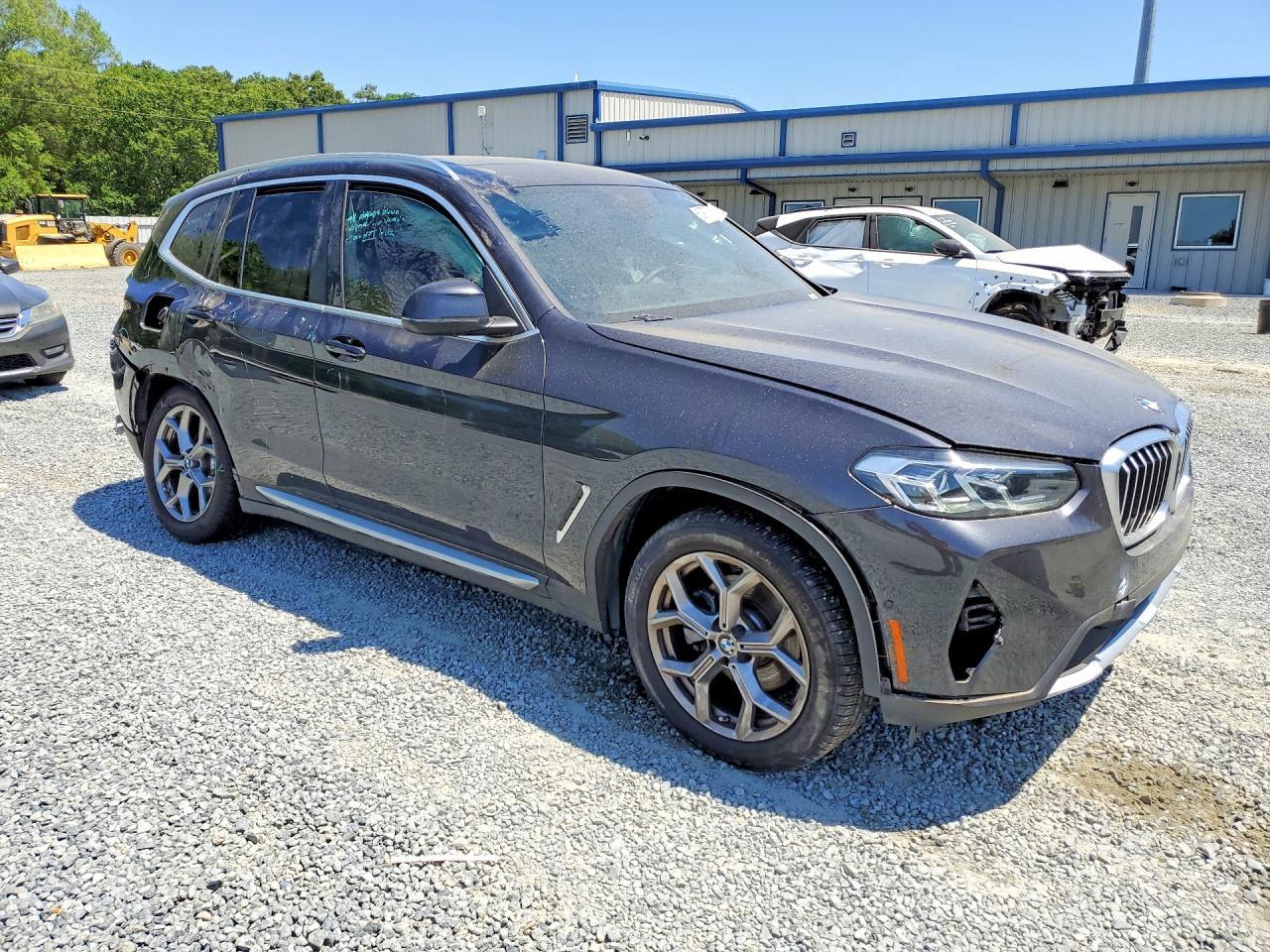 2024 BMW X3 xDrive30I - zdjęcie 4